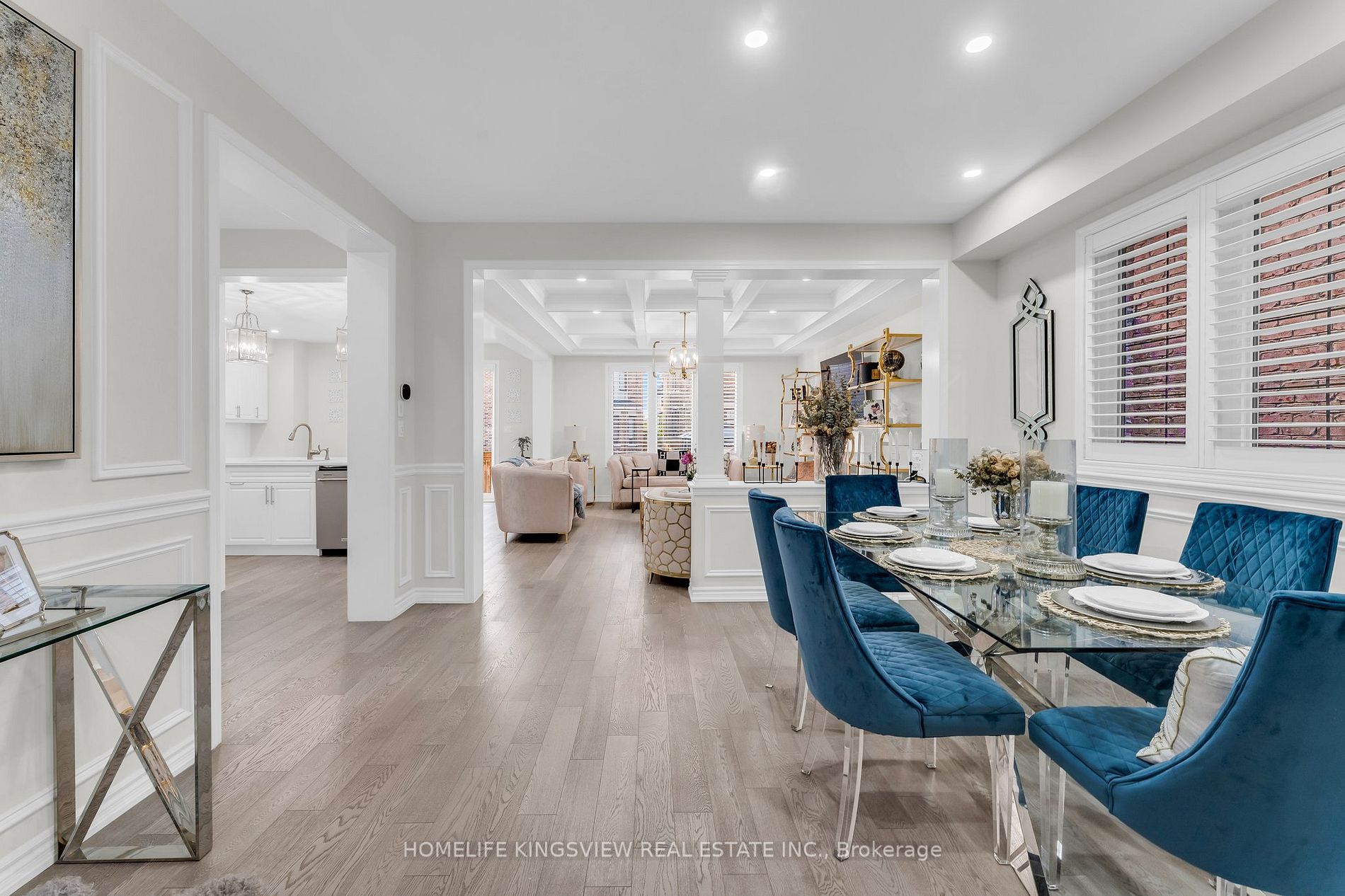 48 Pierre Berton Blvd