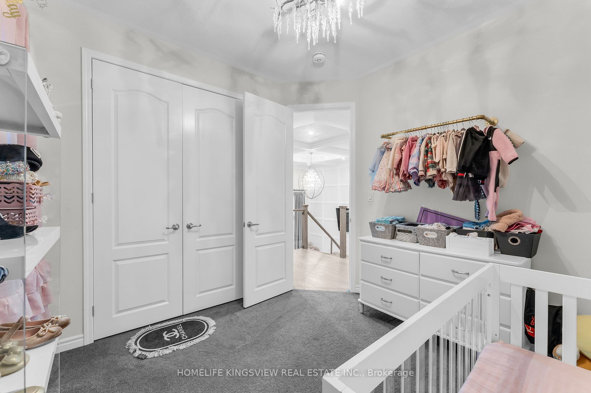 48 Pierre Berton Blvd