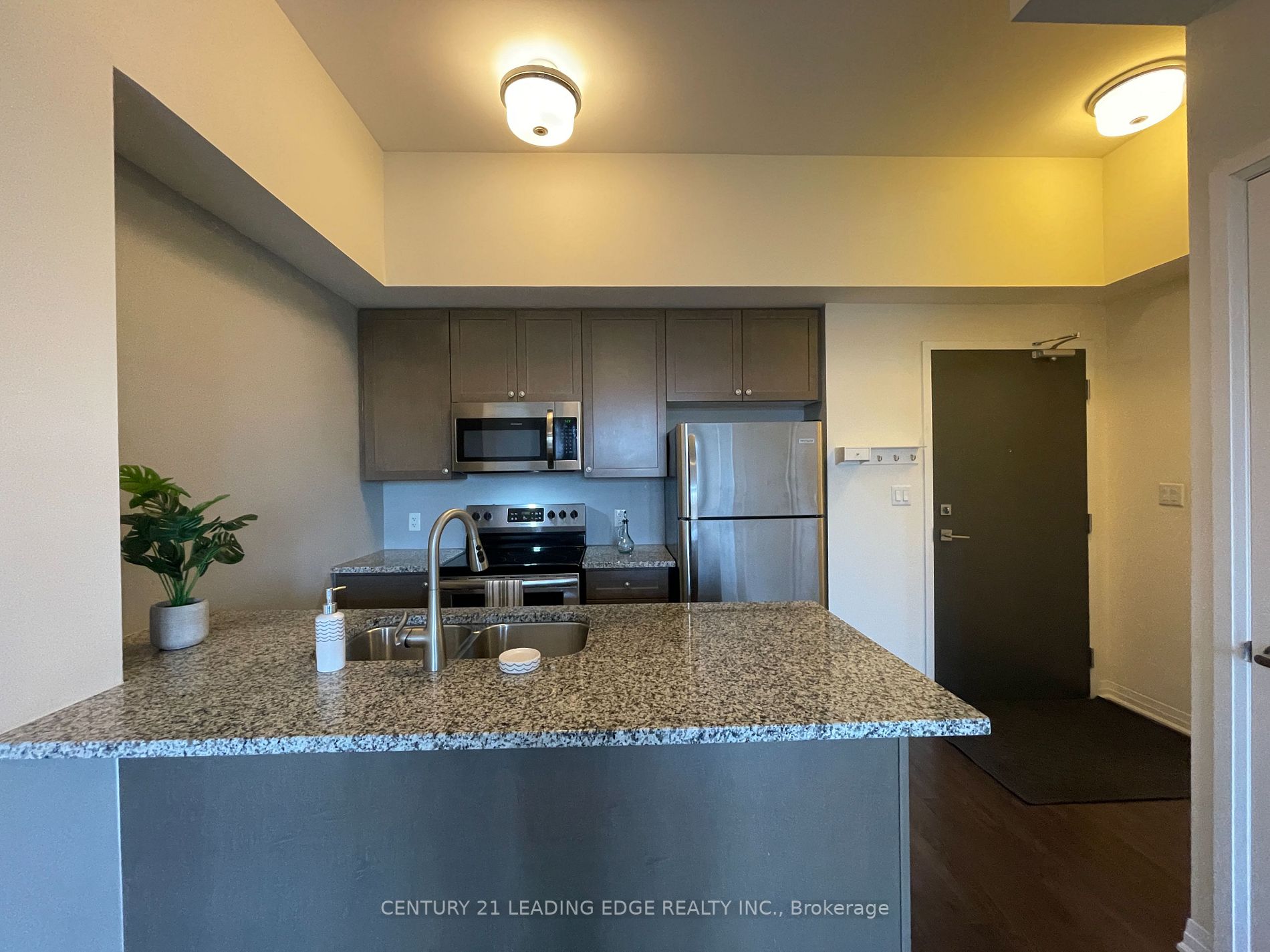 2 Adam Sellers St, #107