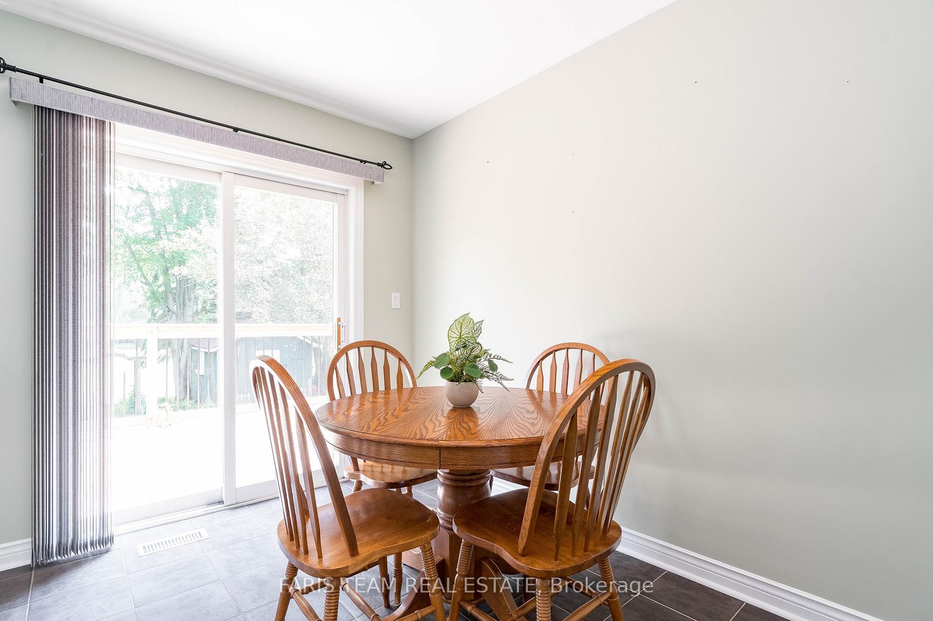 Listing N6699720 - Large Photo # 7
