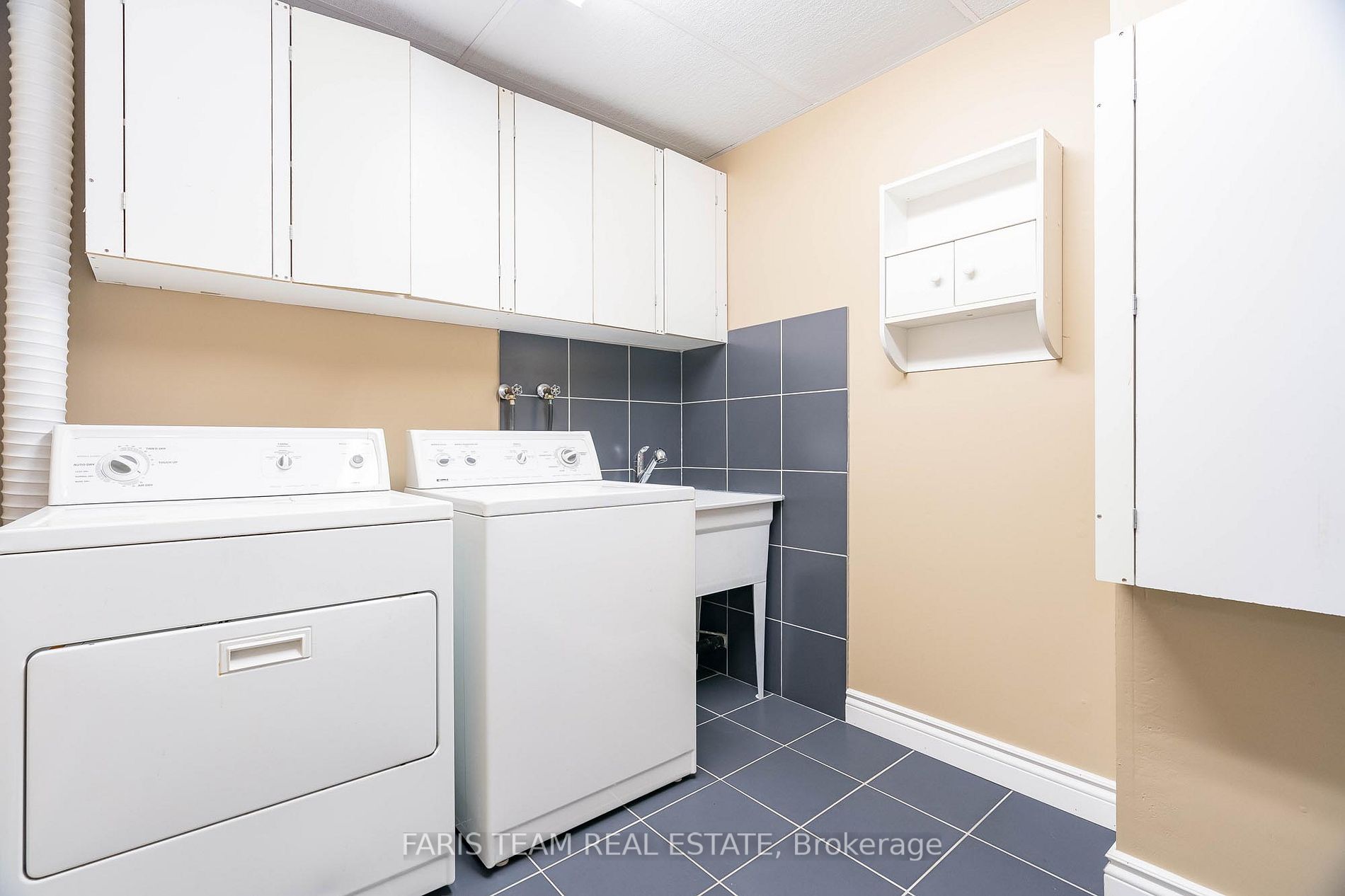 Listing N6699720 - Large Photo # 21