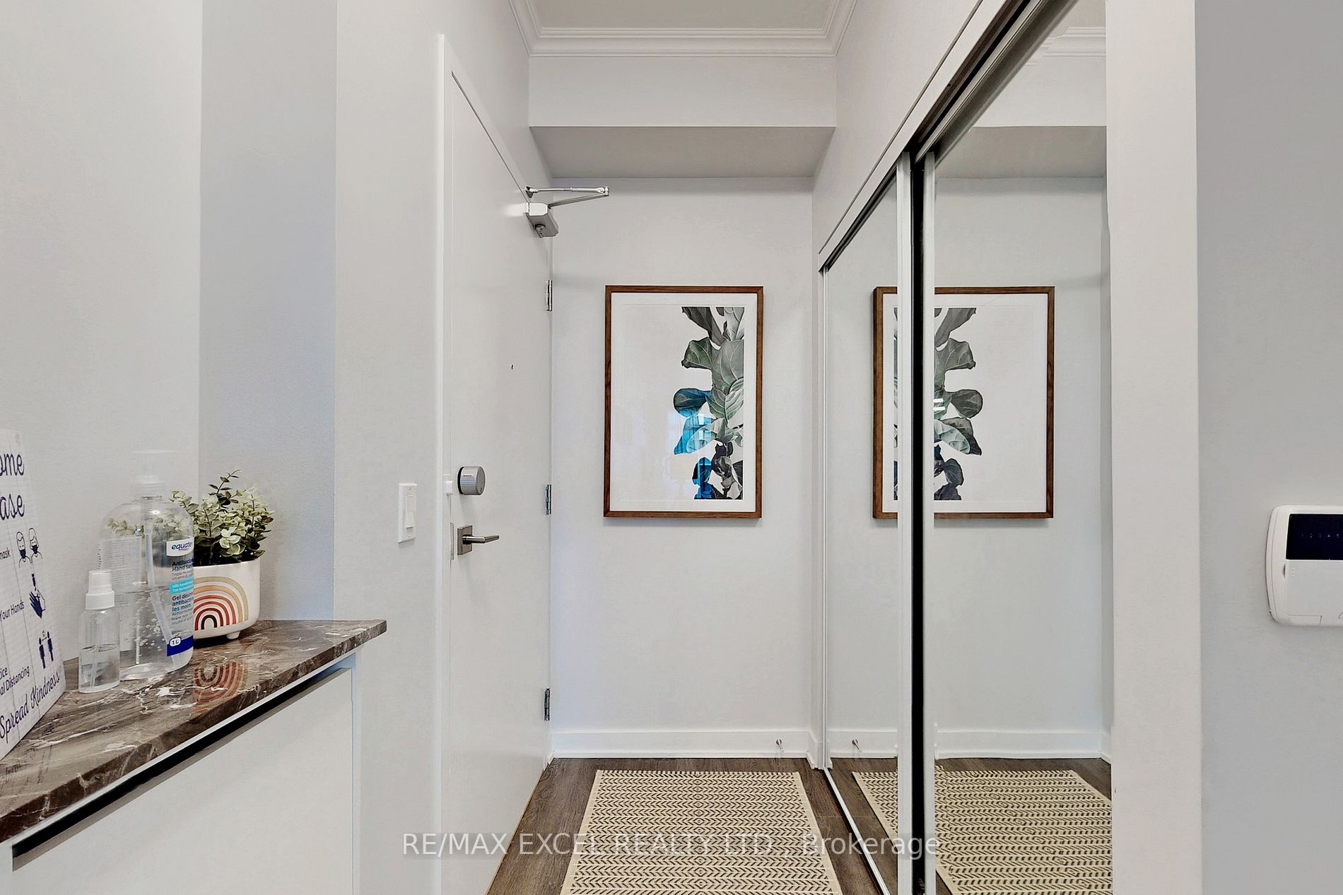 75 Oneida Crescent, #410