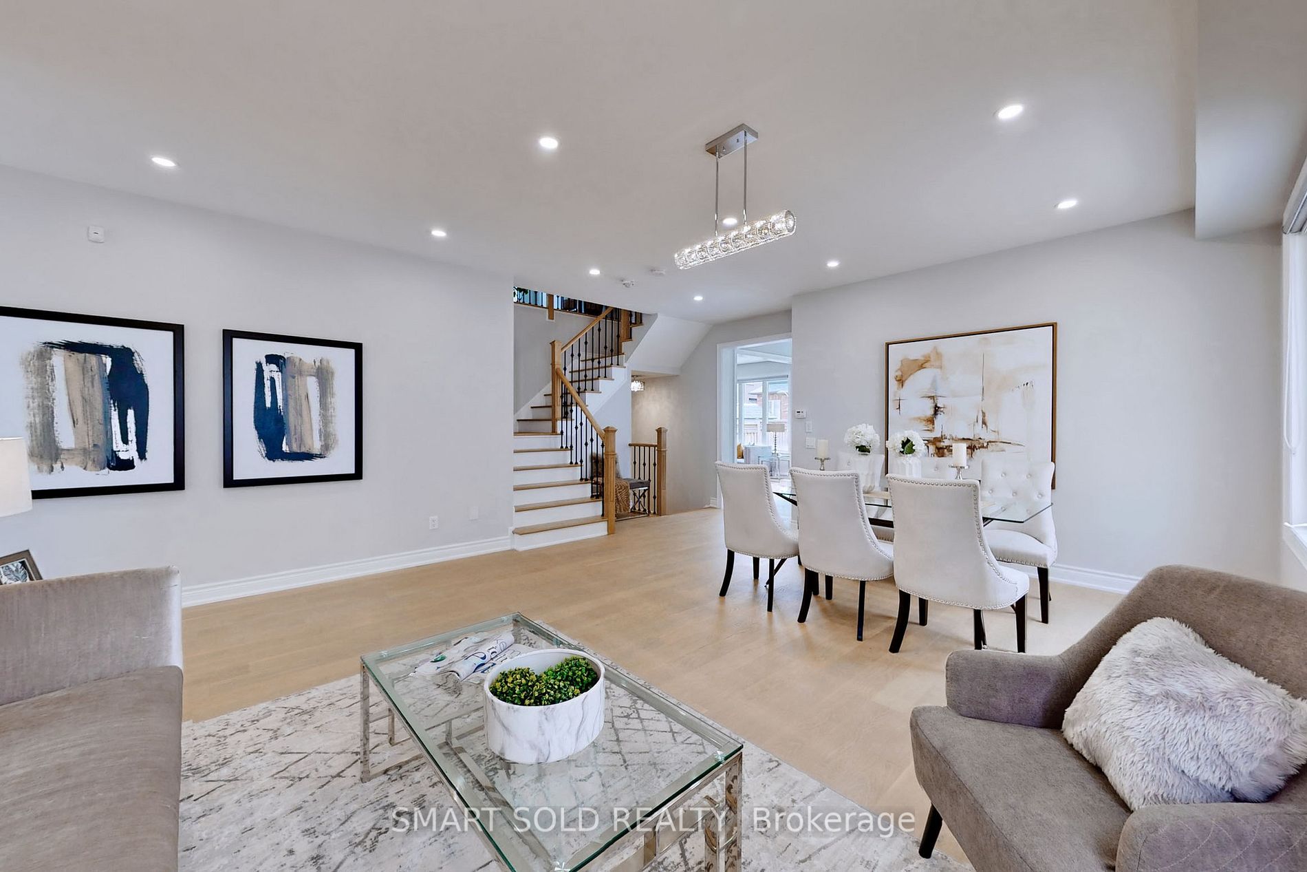 30 Kidd St