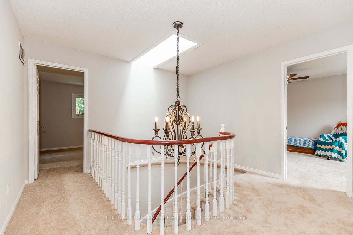 200 Kemano Rd