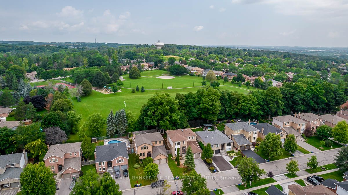 200 Kemano Rd