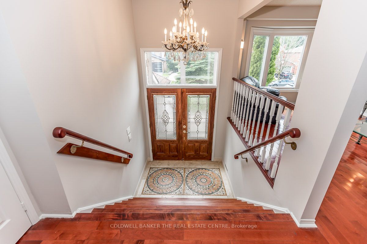 200 Kemano Rd