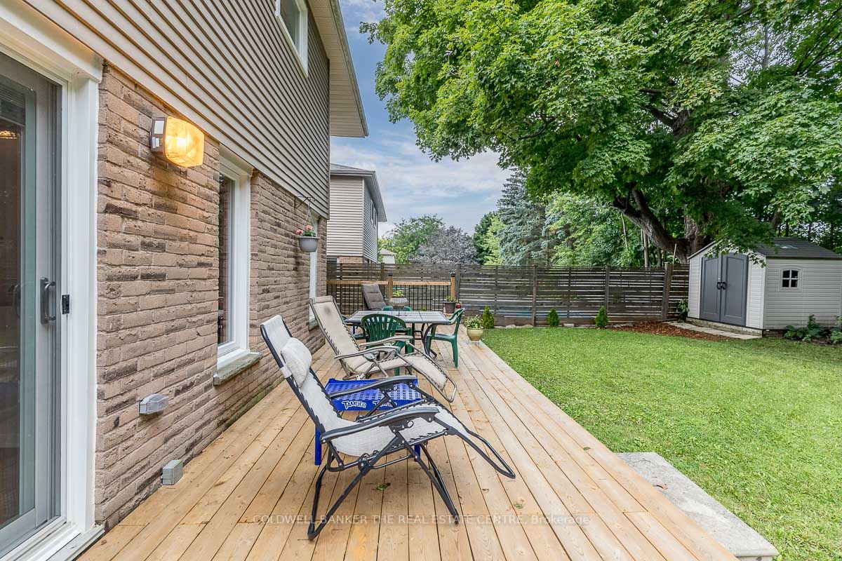 200 Kemano Rd