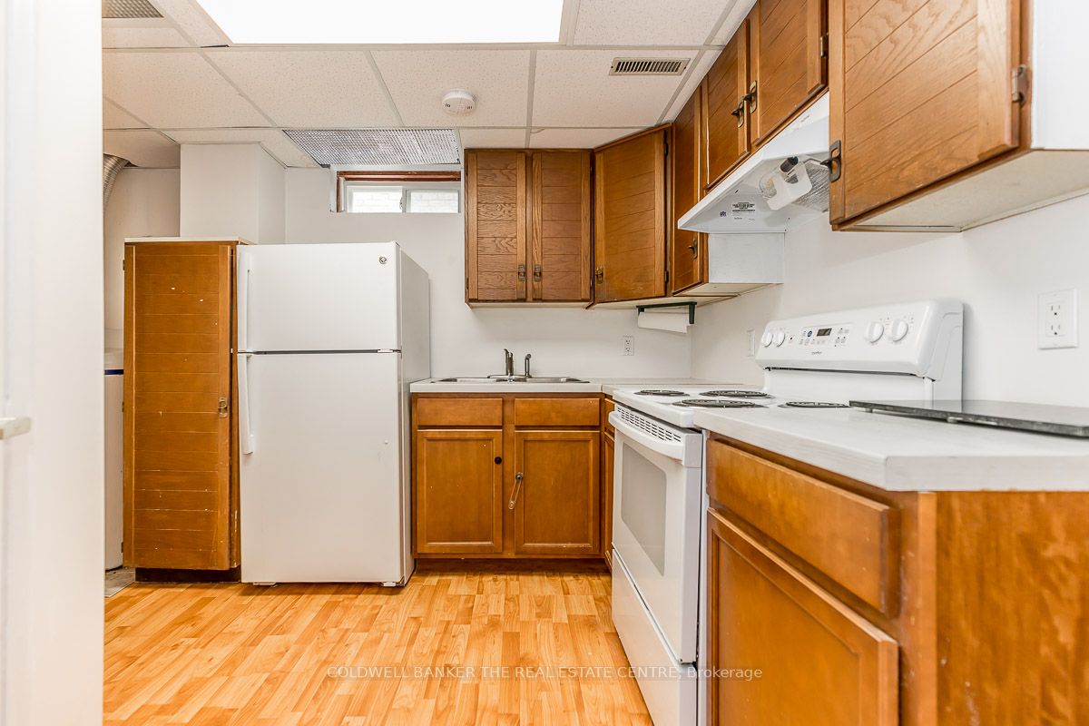 200 Kemano Rd