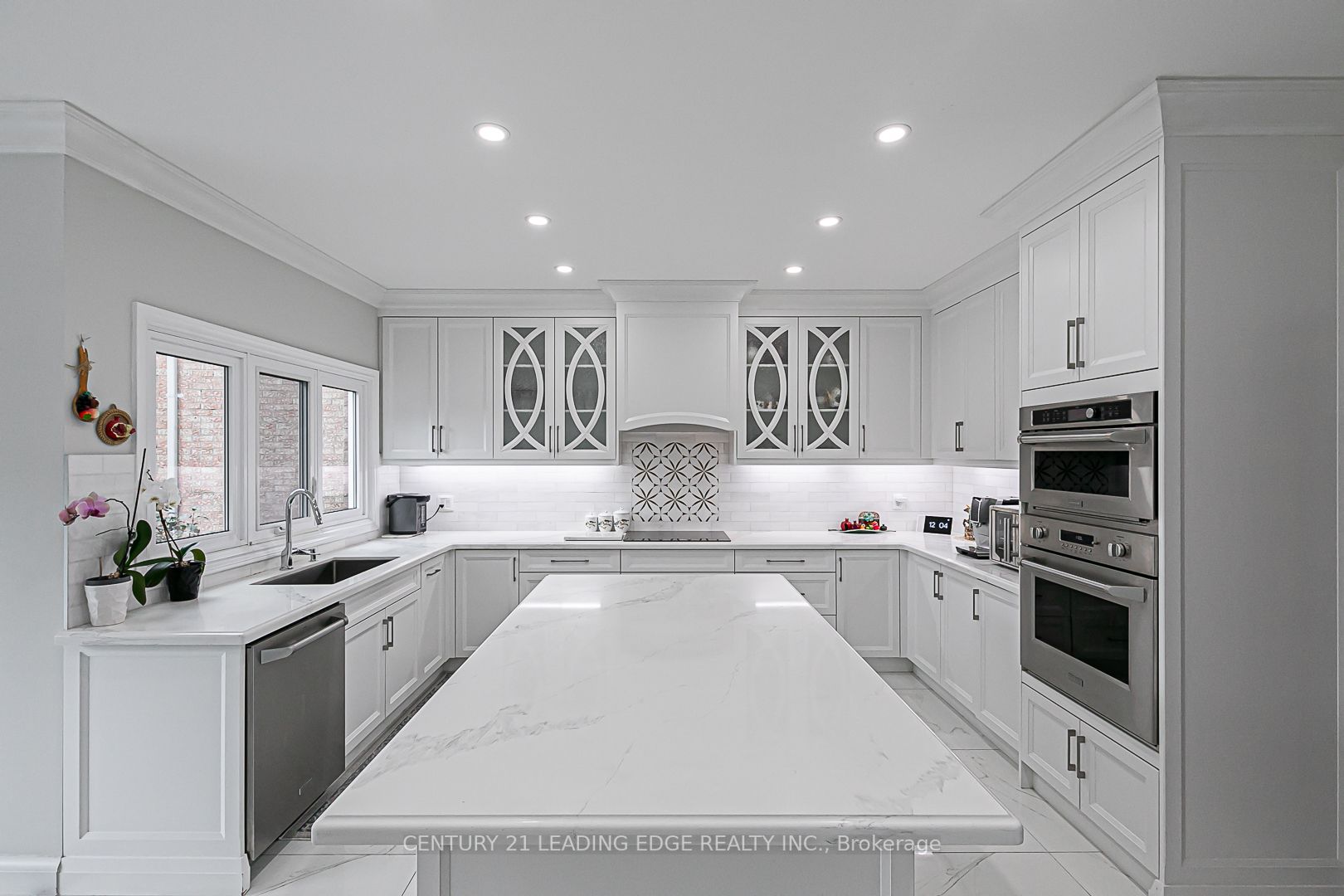 88 Ava Cres