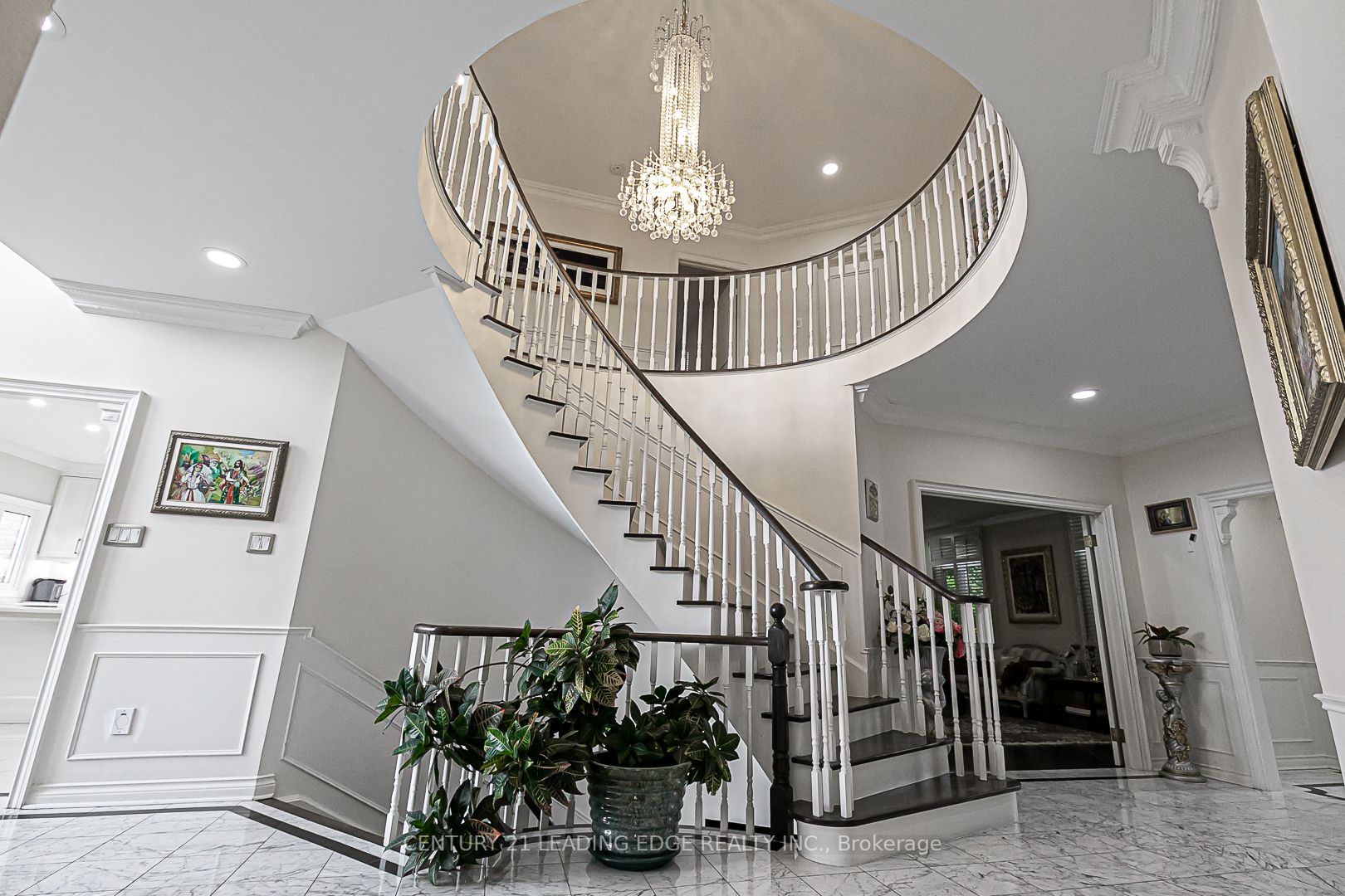 88 Ava Cres