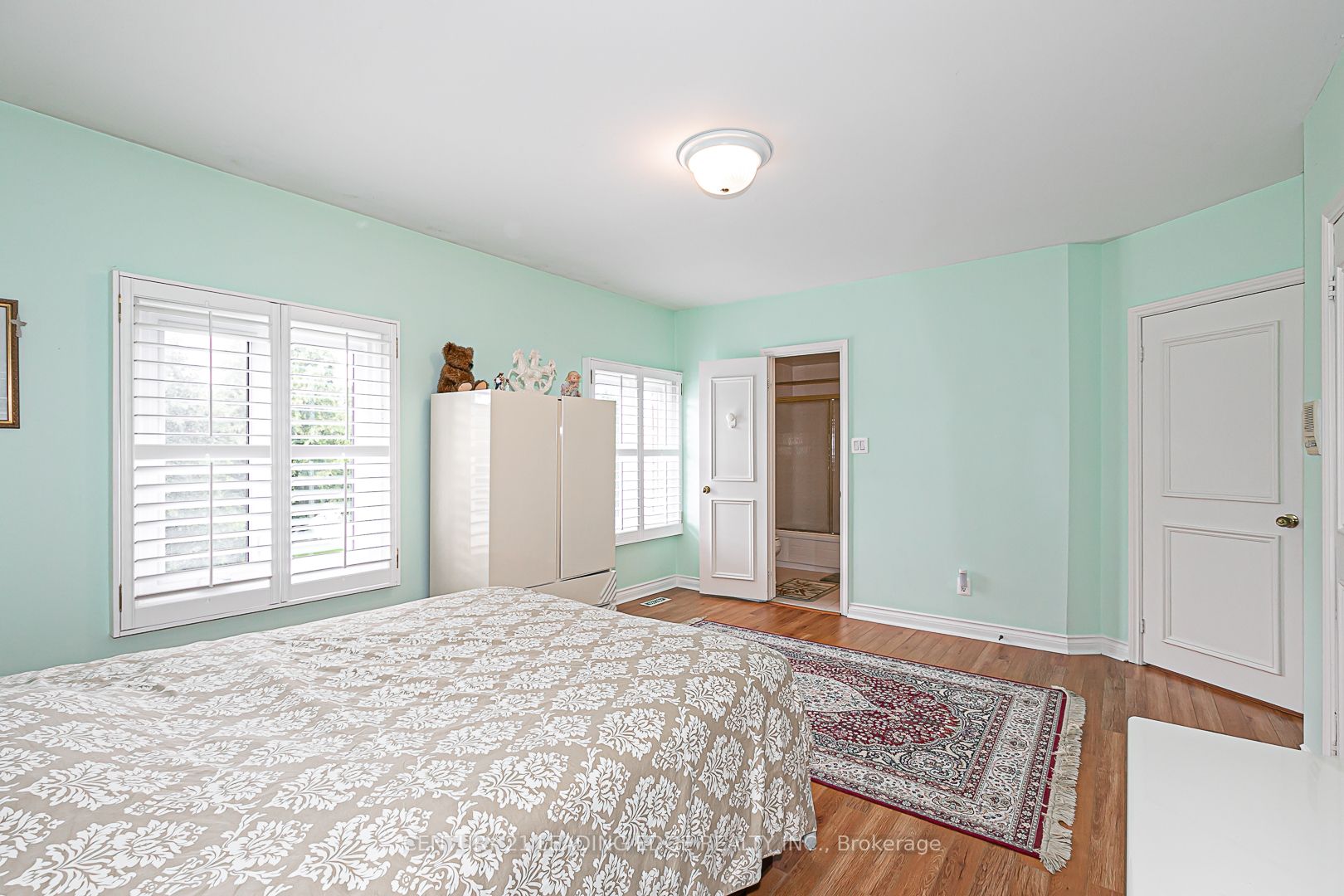 88 Ava Cres