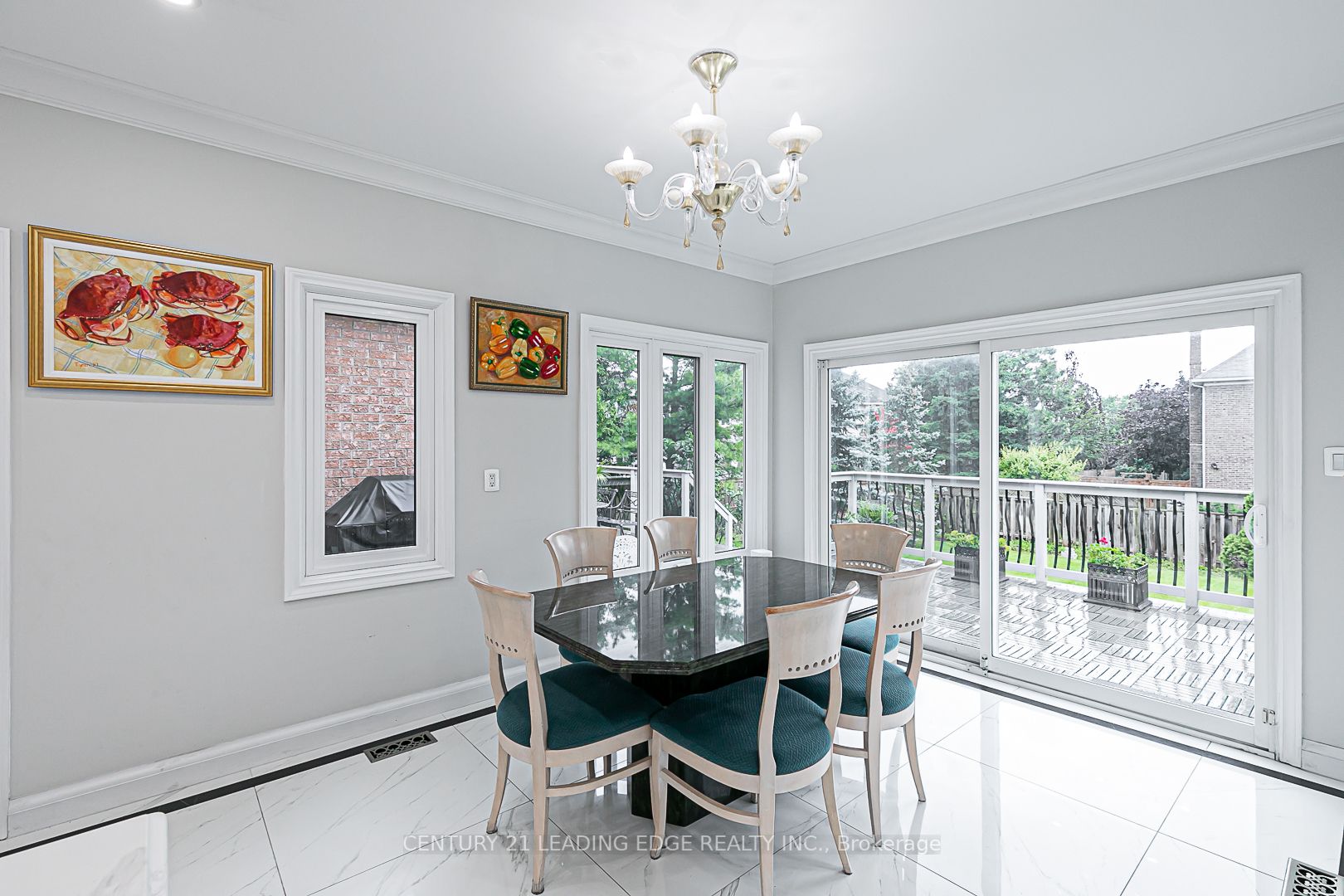 88 Ava Cres