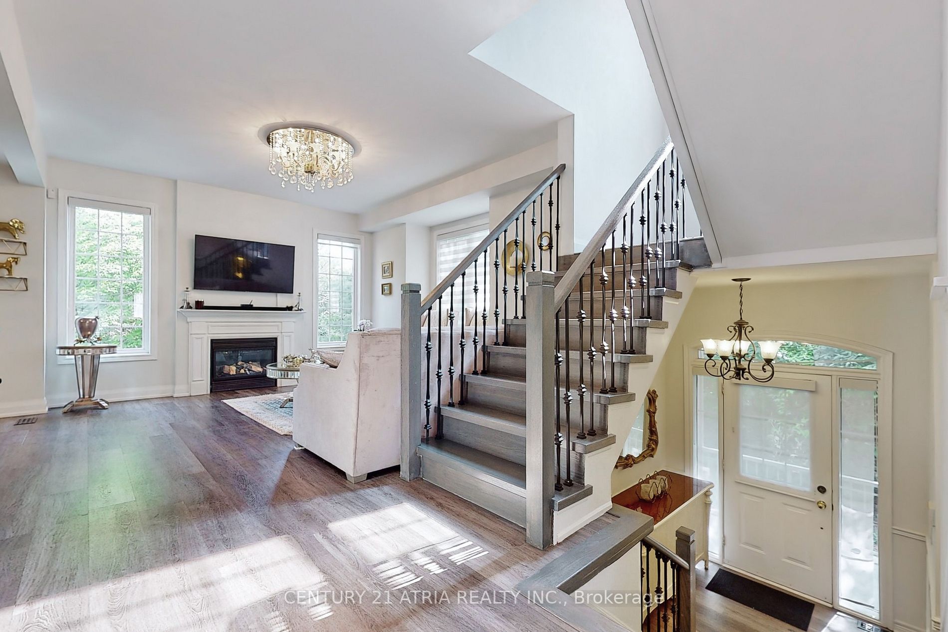 100 Elgin Mills Rd W, #34