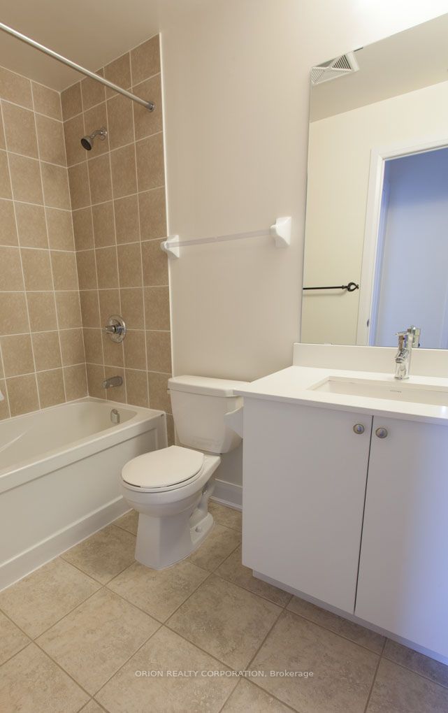 4700 Highway 7 Rd, #215