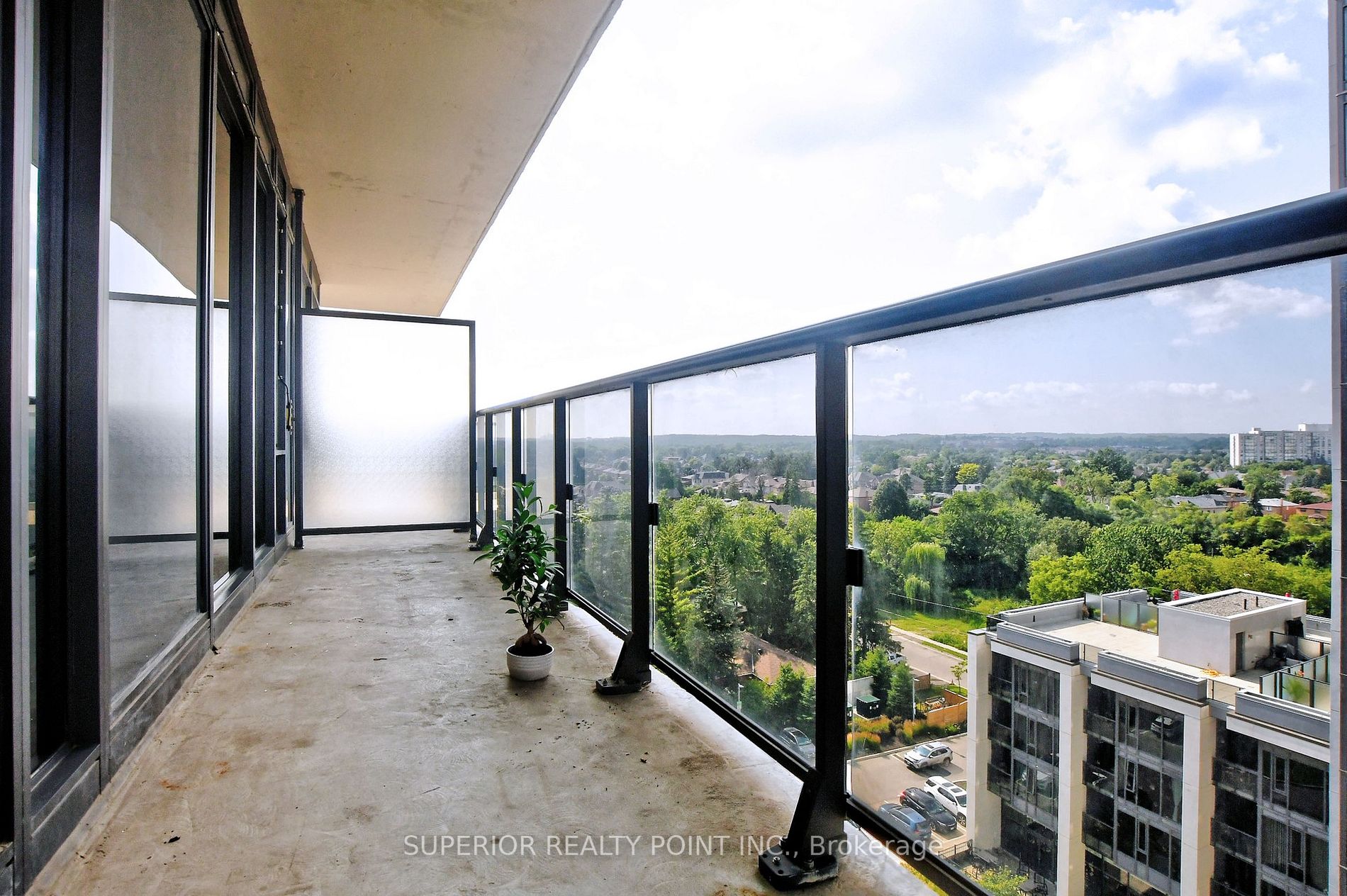 9600 Yonge St N, #1009B