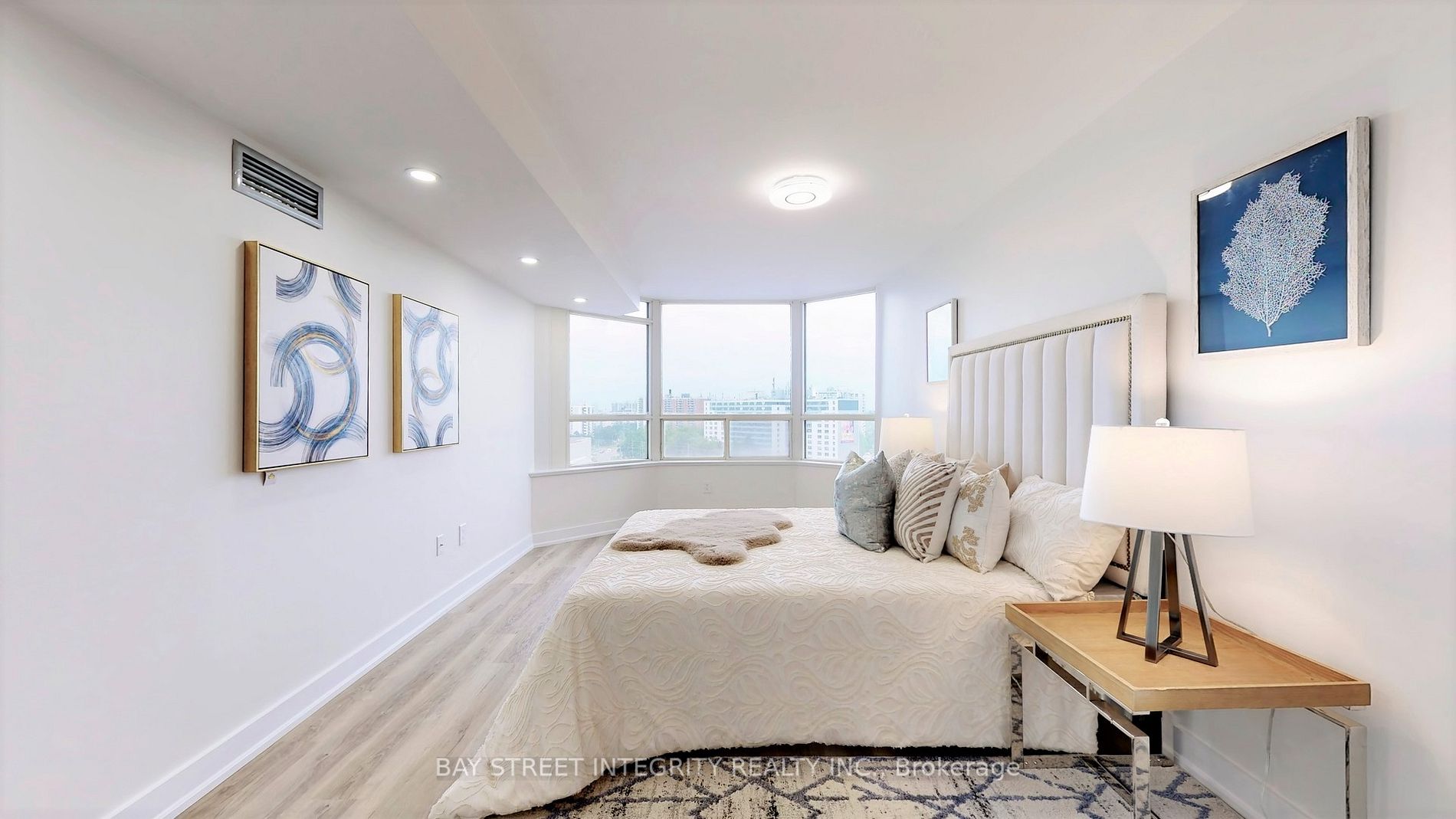 7 Townsgate Dr, #1401