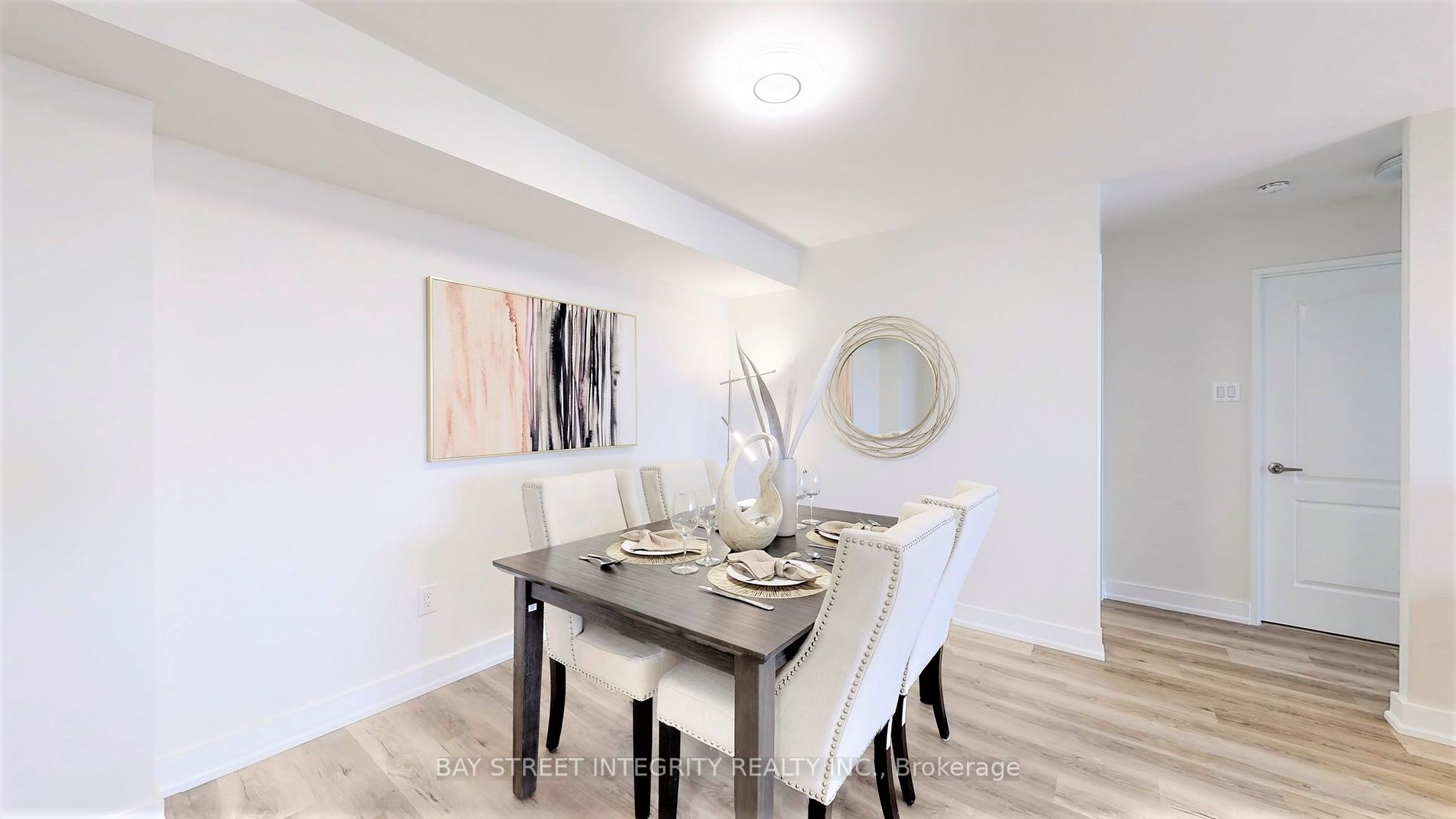 7 Townsgate Dr, #1401