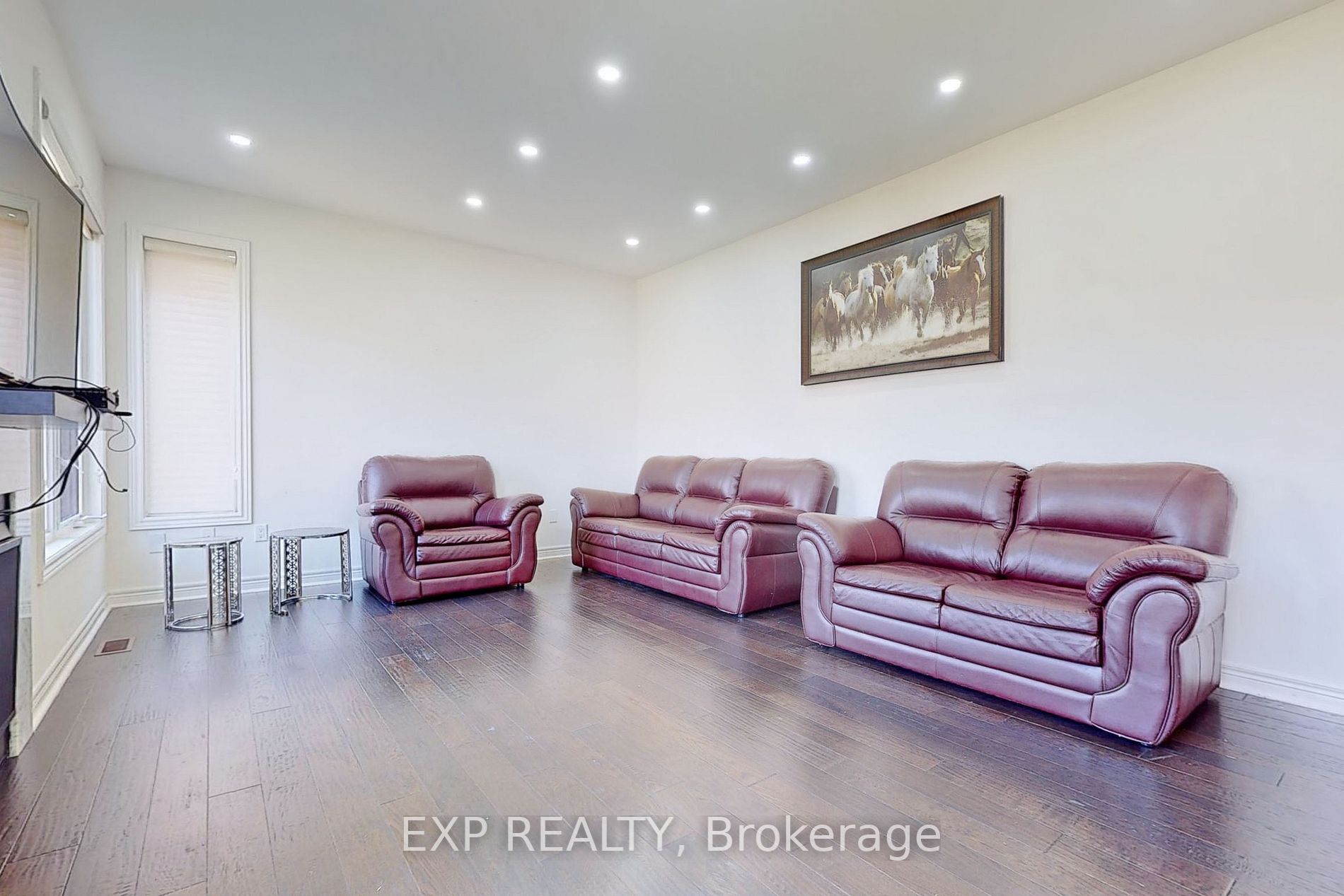 8 Citrine Drive