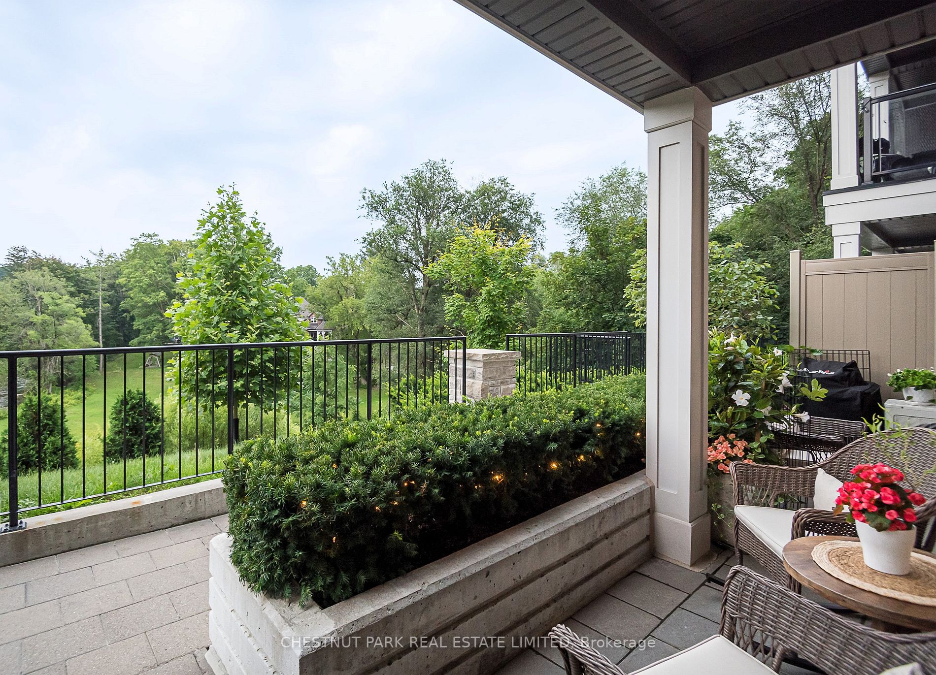 201 Pine Grove Rd, #417