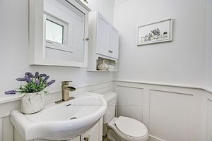5 Osler Crt