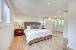 5 Osler Crt