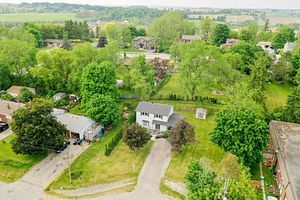 5 Osler Crt