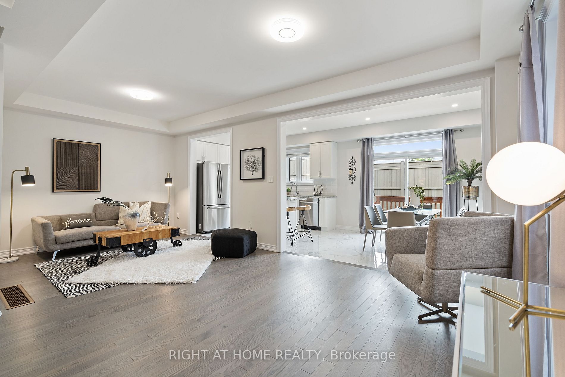 76 Badgerow Way
