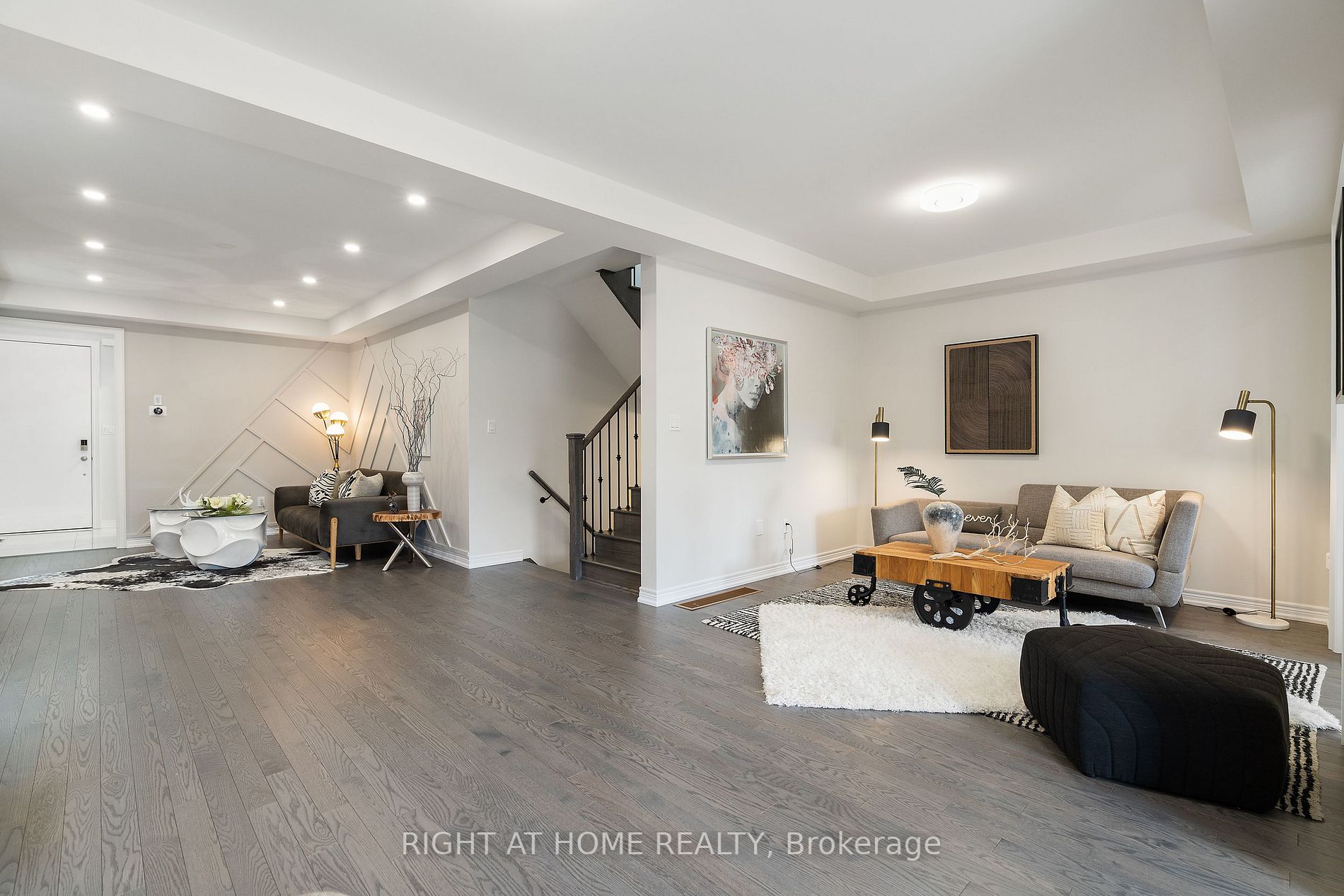 76 Badgerow Way