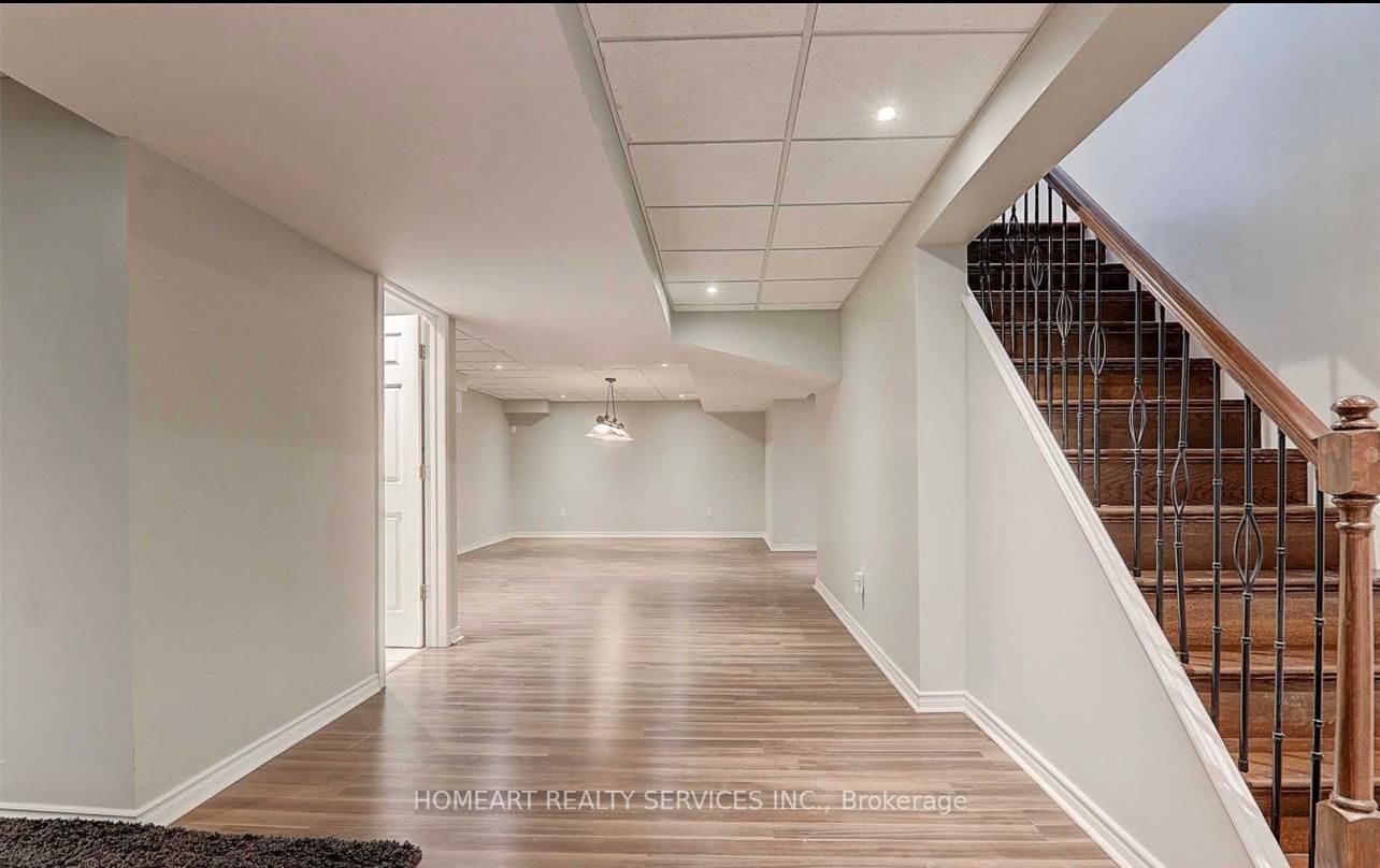 153 Summerlyn Tr