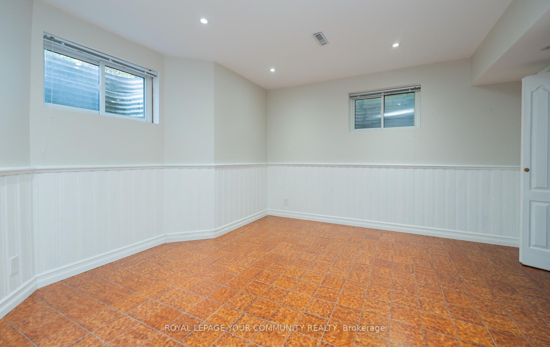 117 Hayhoe Ave