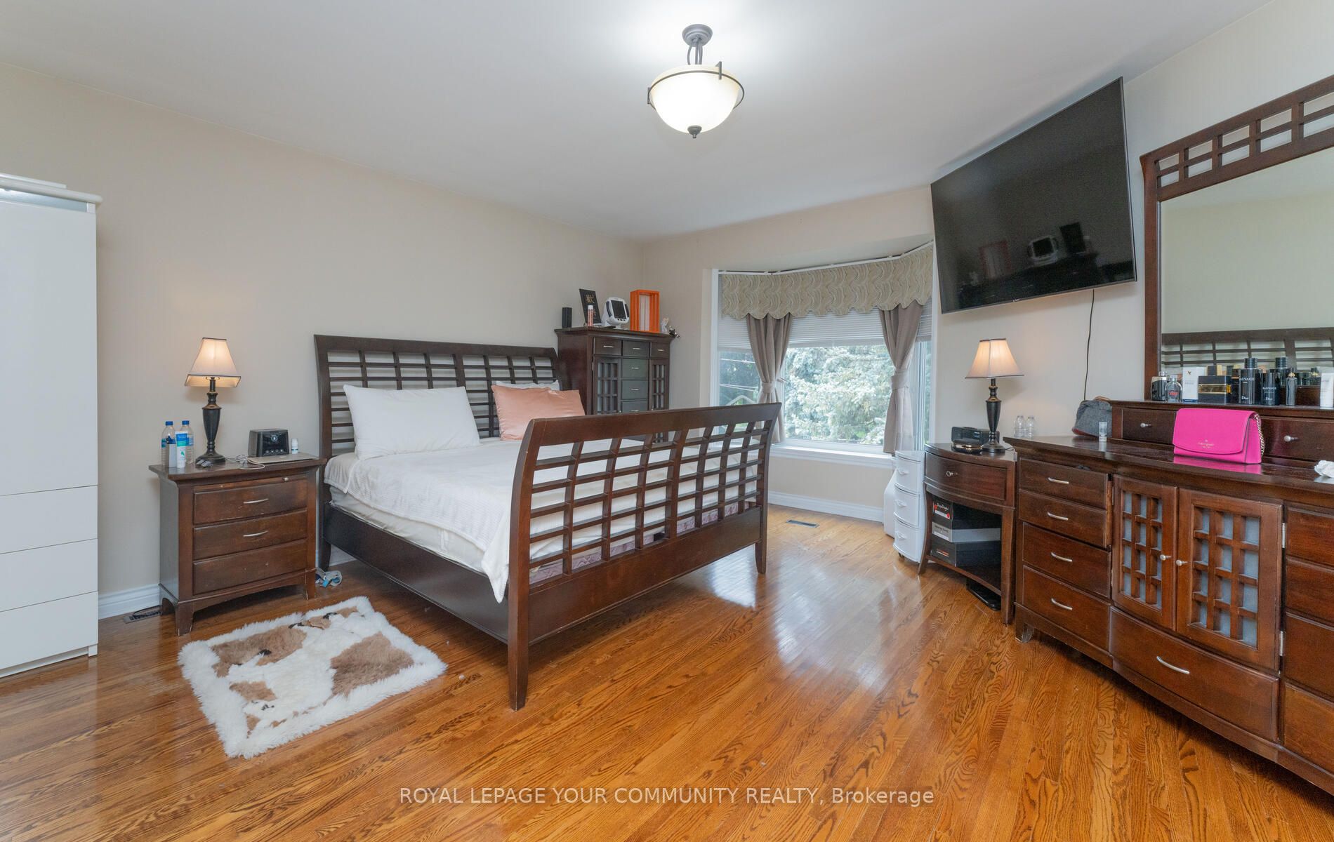 117 Hayhoe Ave