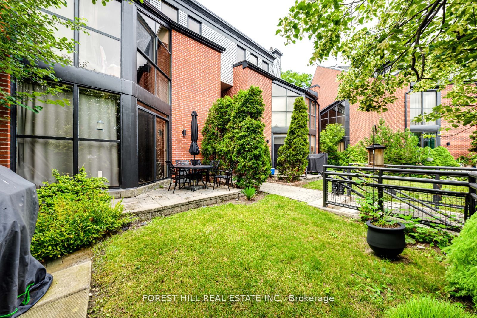 100 Arbors Lane, #5