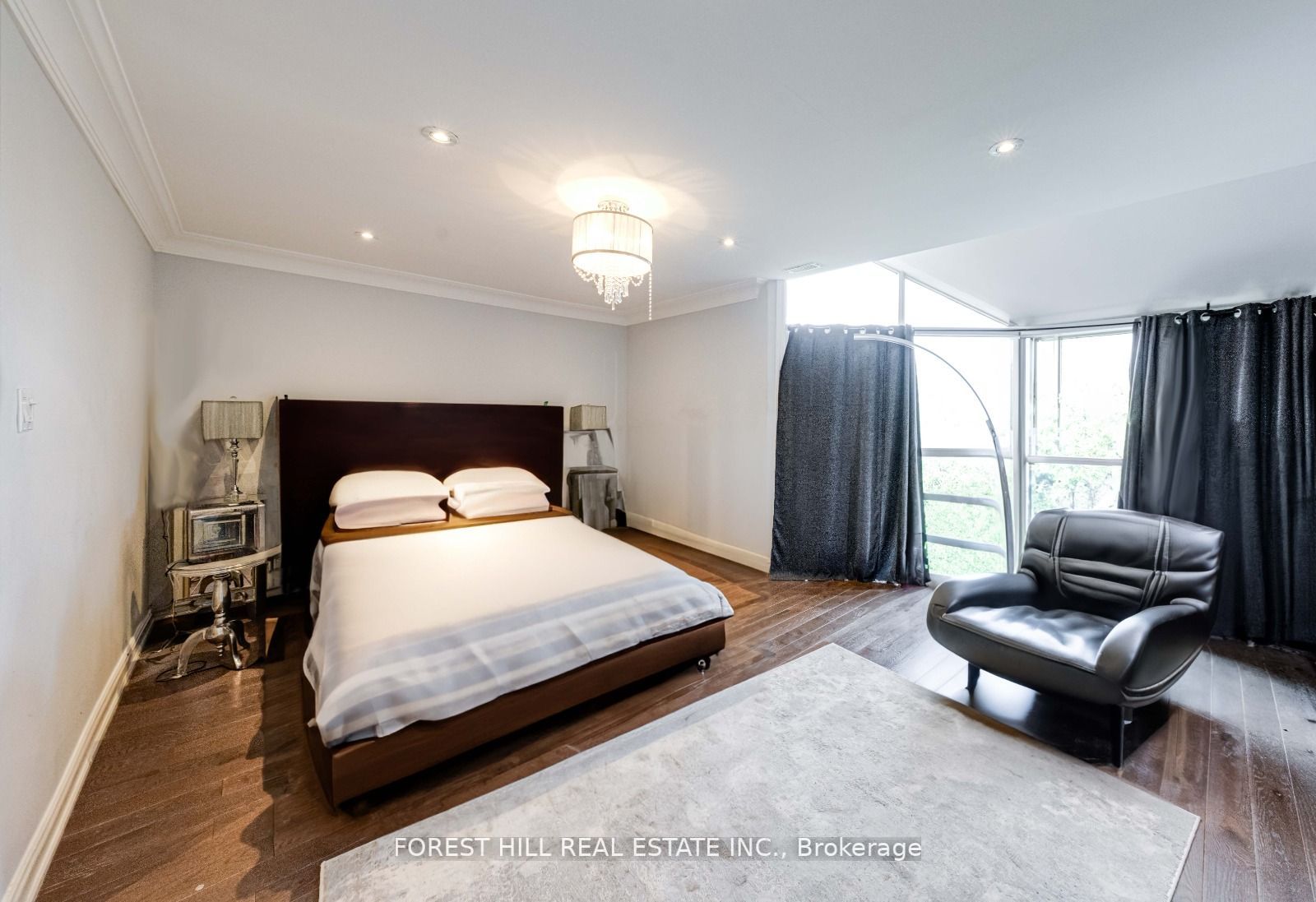 100 Arbors Lane, #5