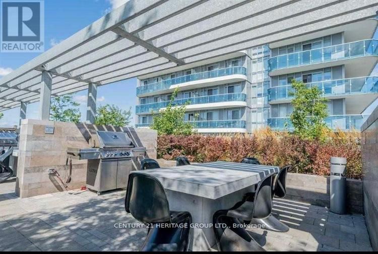 9471 Yonge Street, #213