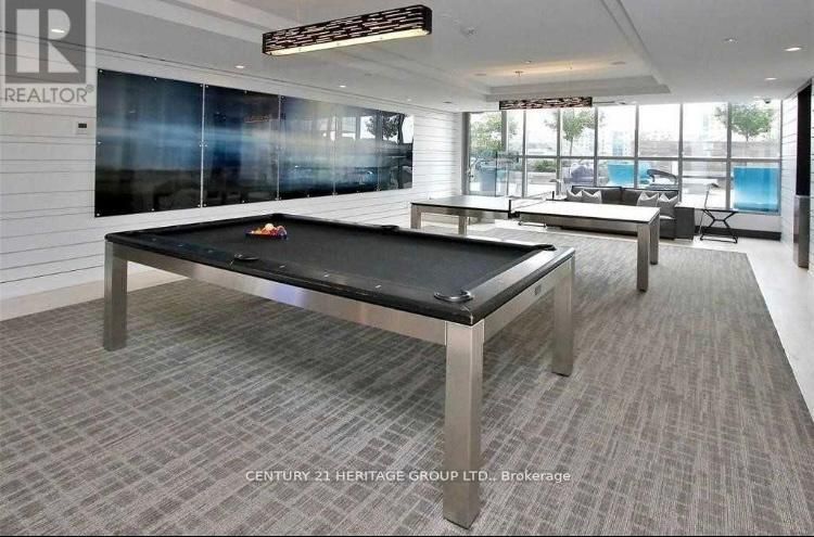 9471 Yonge Street, #213