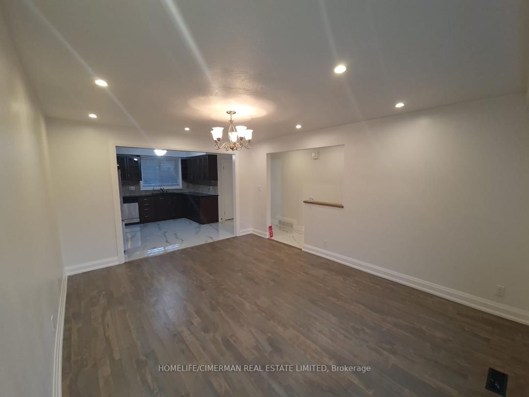 217 Maplegrove Ave