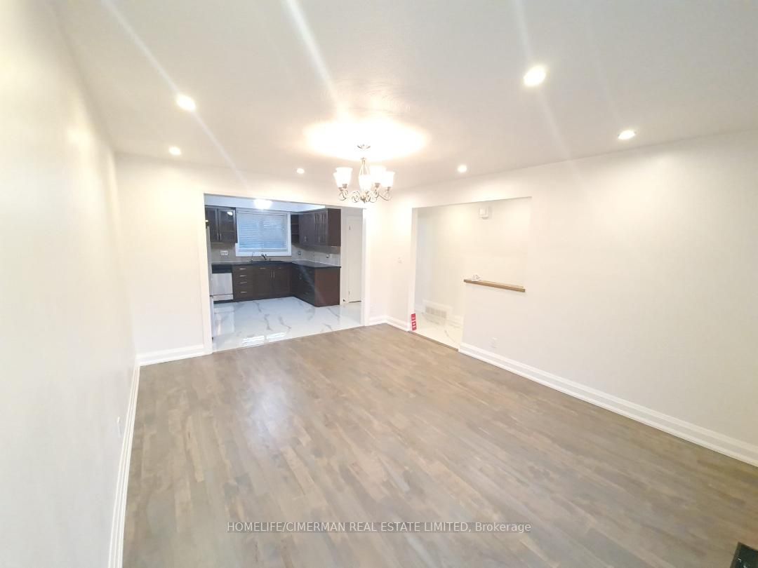 217 Maplegrove Ave