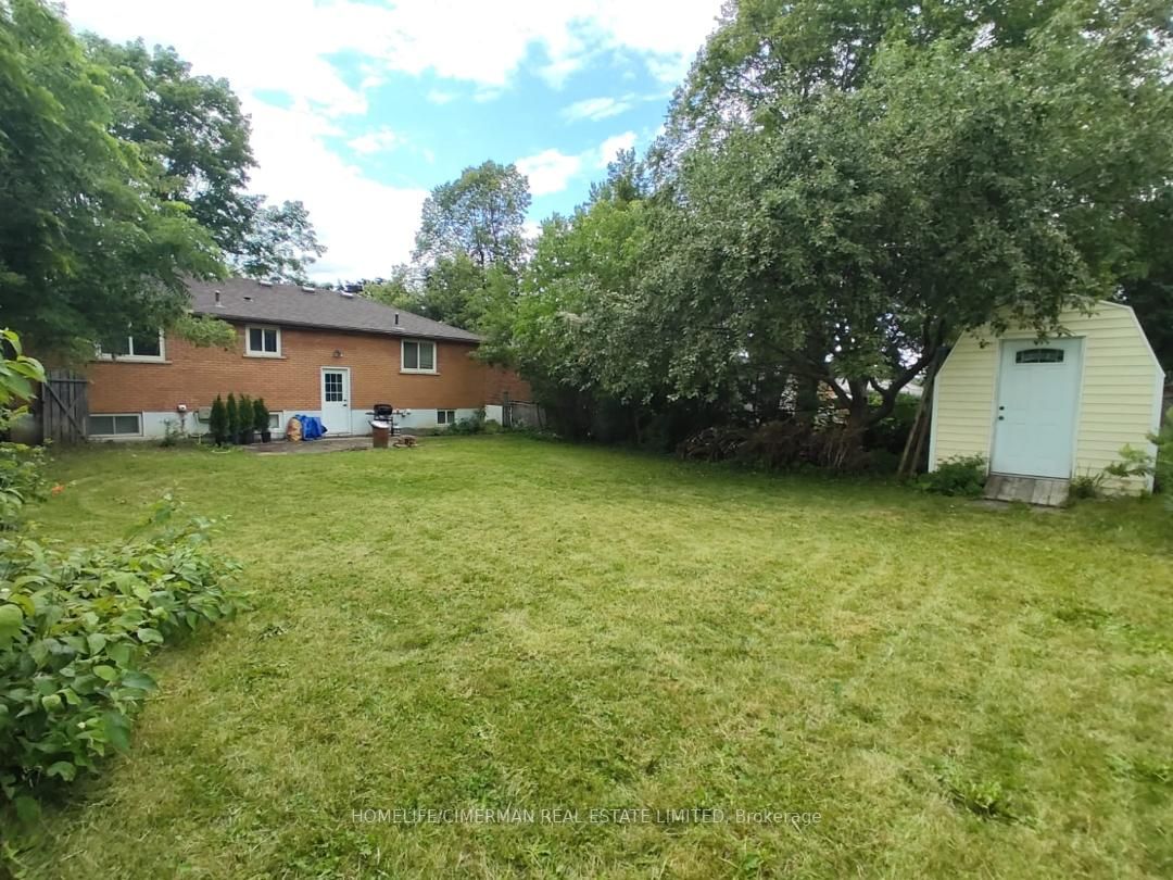 217 Maplegrove Ave