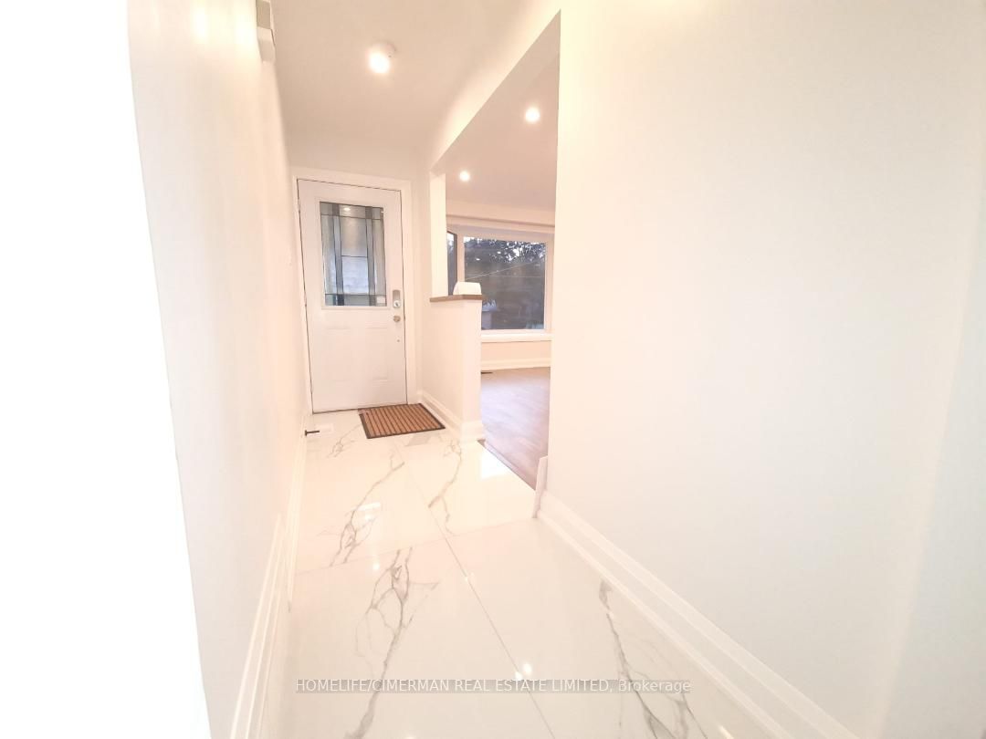 217 Maplegrove Ave