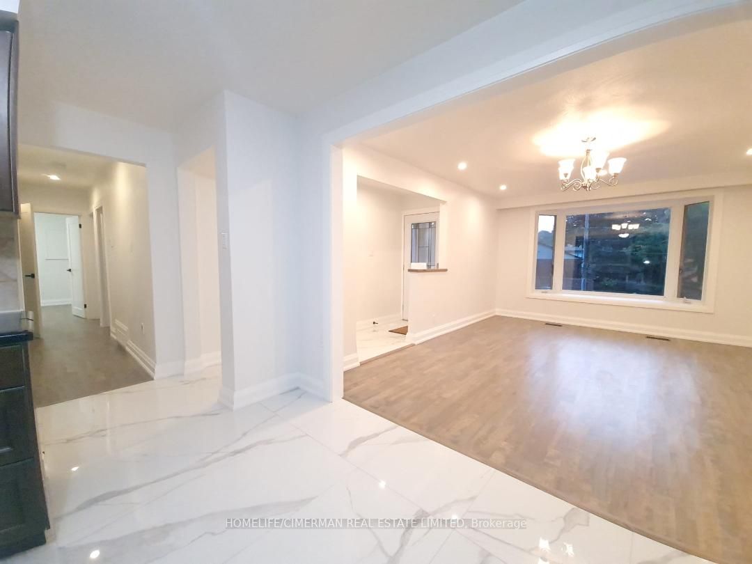 217 Maplegrove Ave