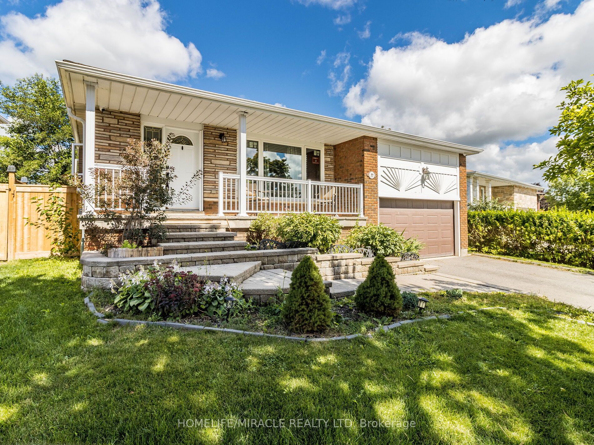 77 Lee Avenue
