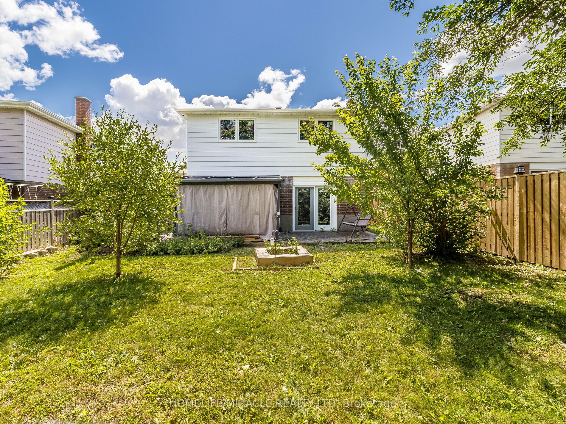77 Lee Avenue