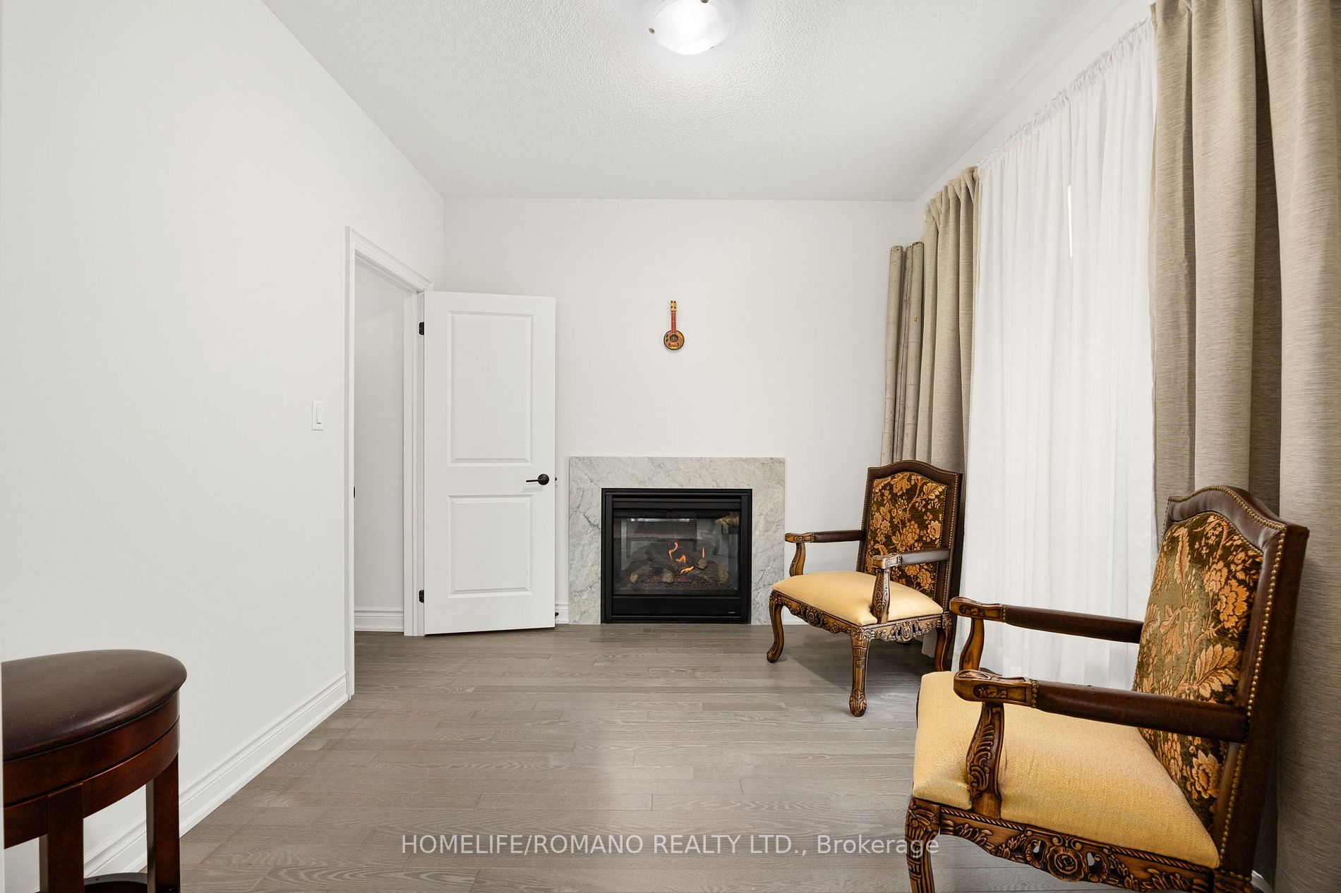 833 Langford Blvd