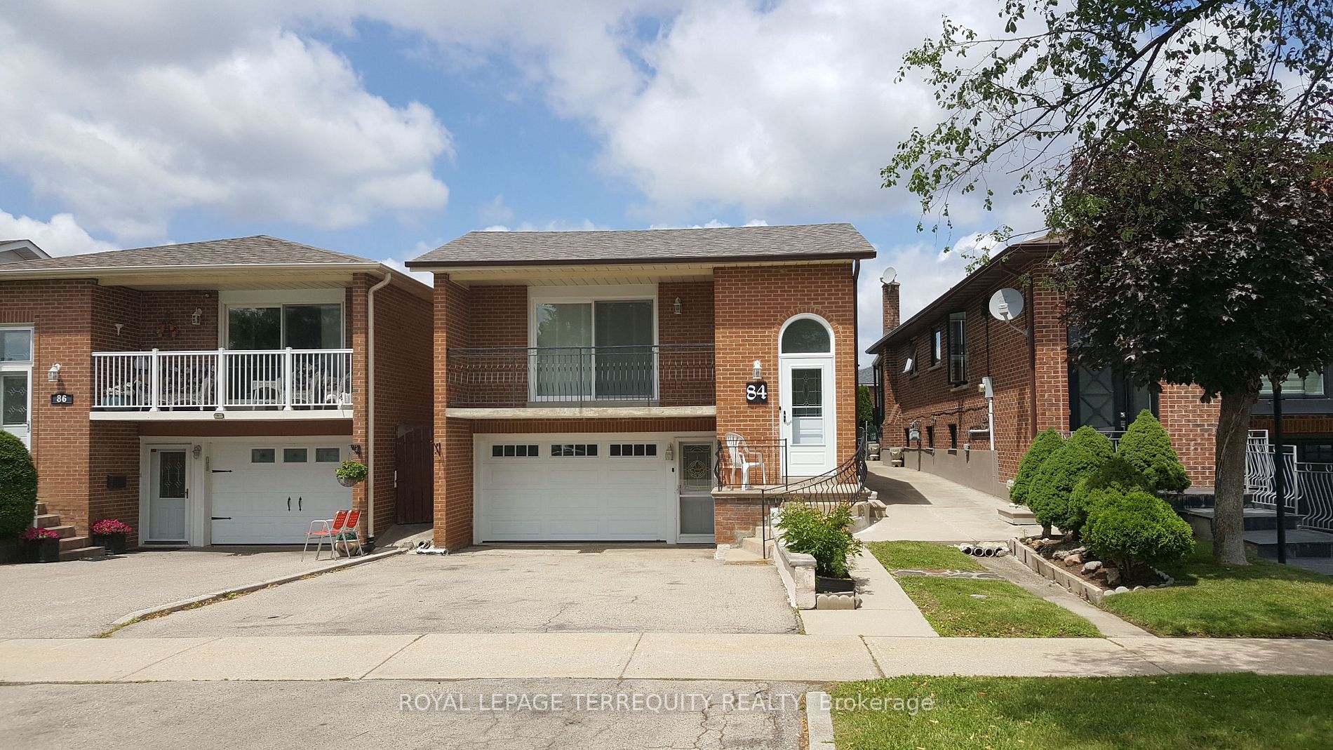 84 Aberdeen Ave