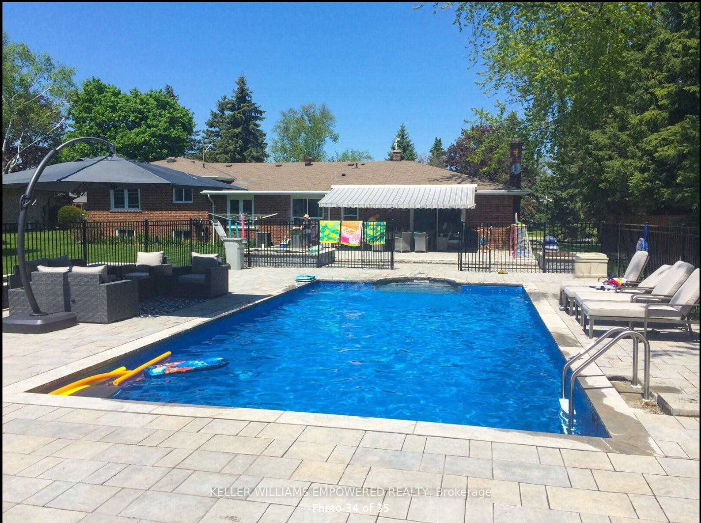 255 Patricia Dr