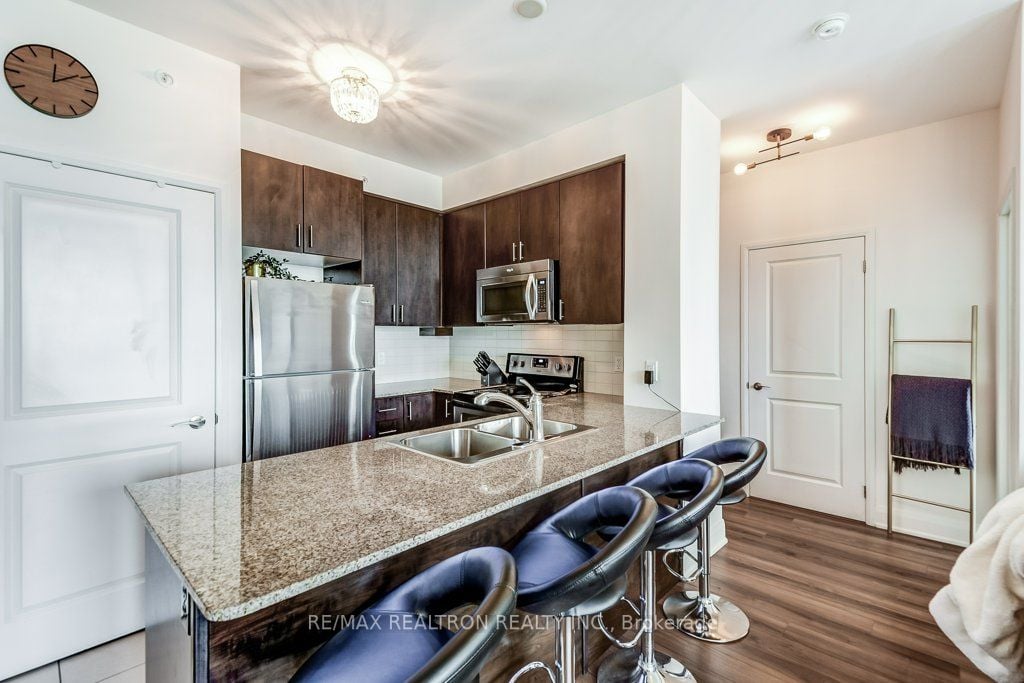 2900 Highway No. 7, #2305