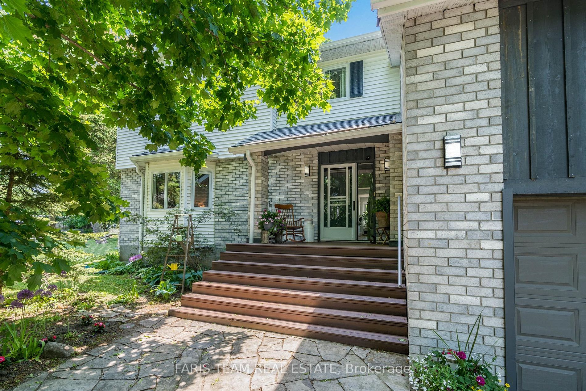 853 Nantyr Dr
