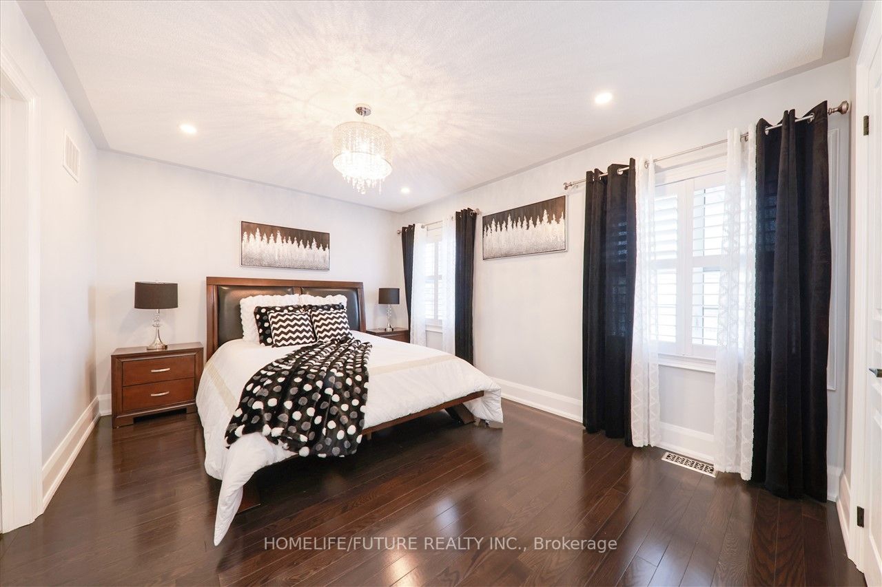 134 Beaconsfield Dr