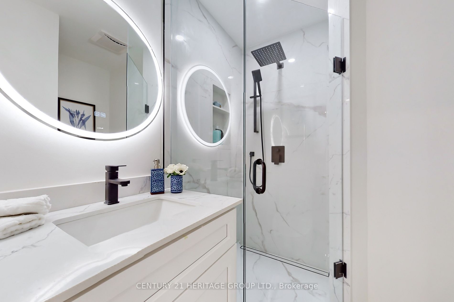 1 Rosegarden Cres