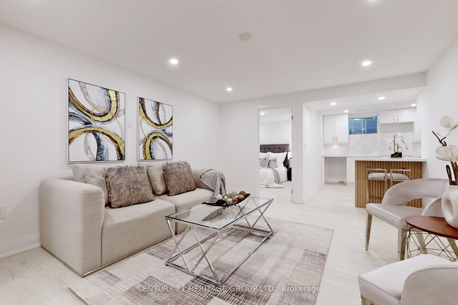1 Rosegarden Cres